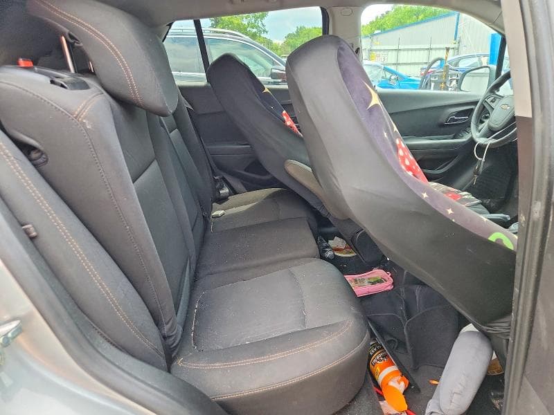 2019 CHEVROLET TRAX 1LT 11