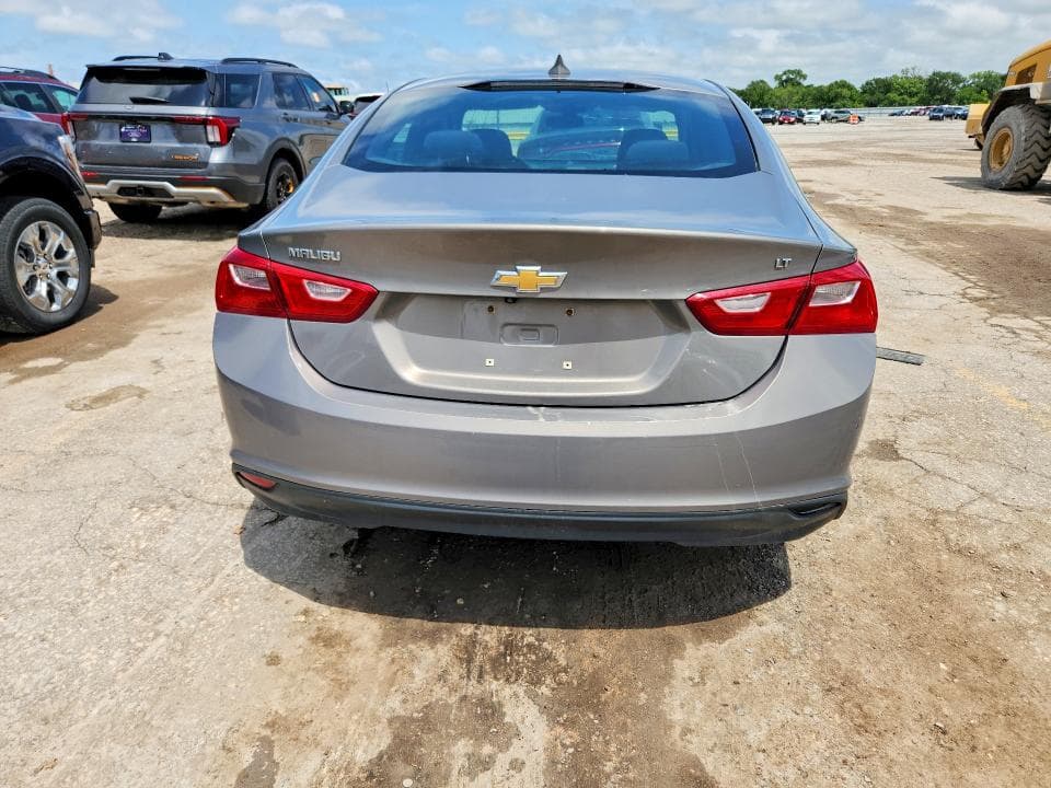 2018 CHEVROLET MALIBU LT 6