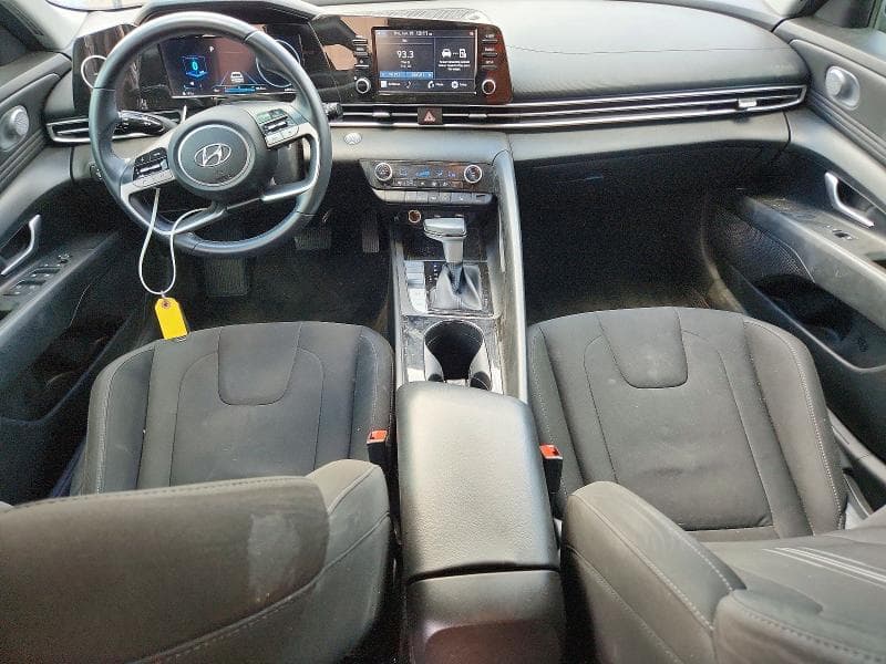 2021 HYUNDAI ELANTRA SEL SEL 8