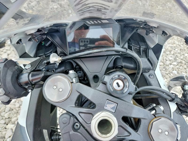 2026 HONDA CBR1000 RR 7