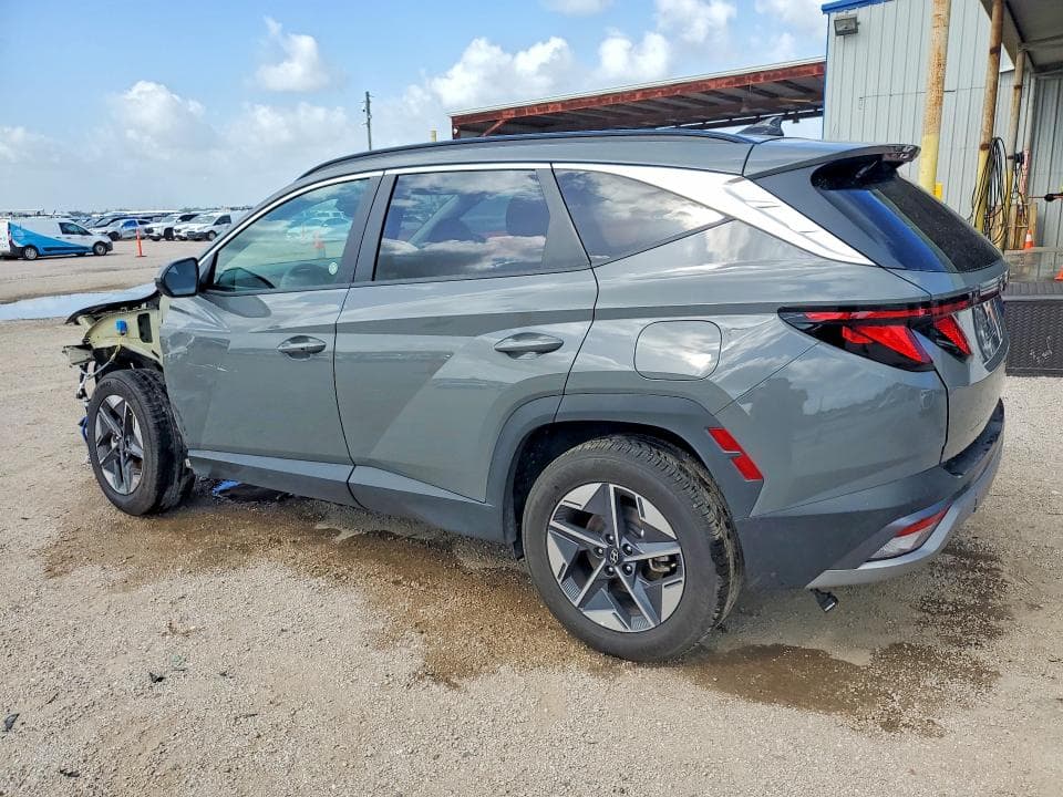 2026 HYUNDAI TUCSON SEL 2