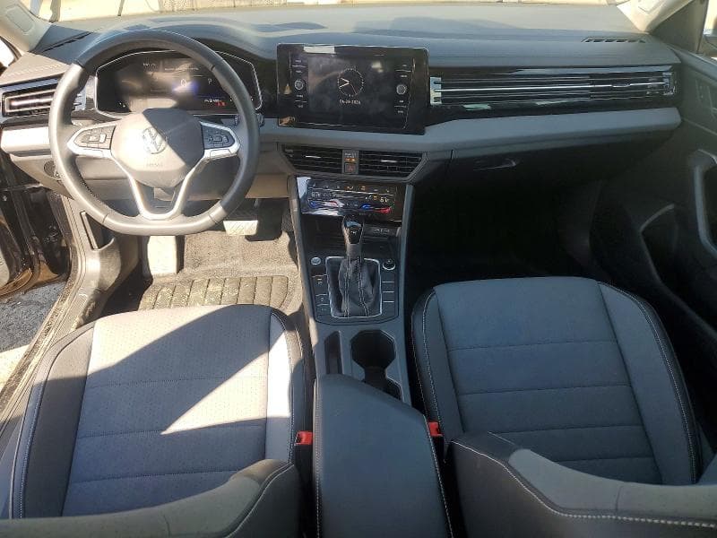 2025 VOLKSWAGEN JETTA SE 8