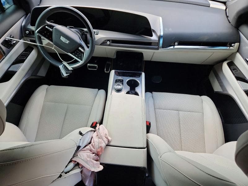 2026 CADILLAC VISTIQ LUXURY 8