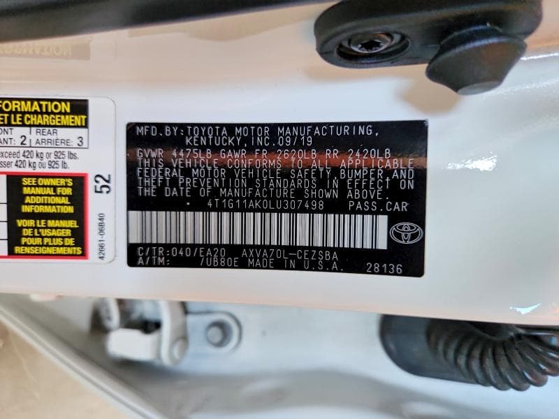 2020 TOYOTA CAMRY SE 12
