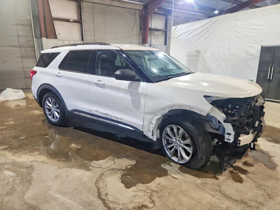 2023 FORD EXPLORER XLT 4