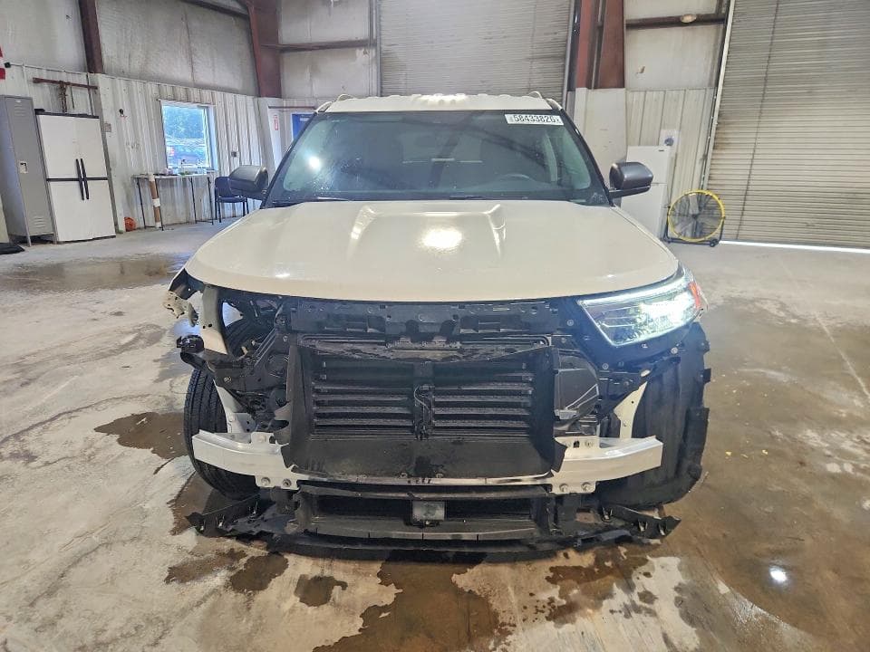 2023 FORD EXPLORER XLT 5