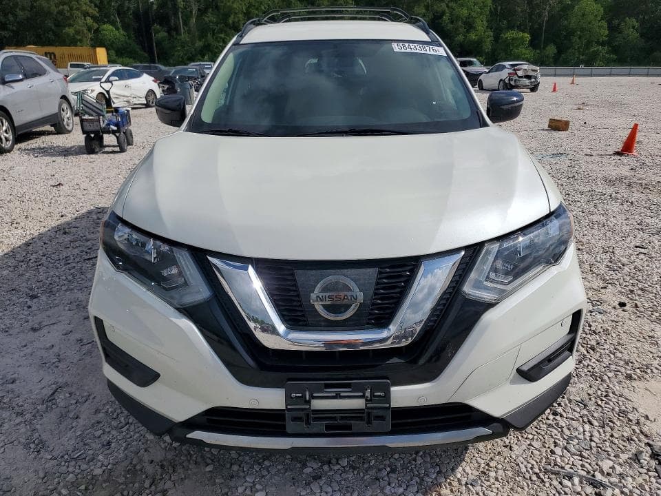 2017 NISSAN ROGUE SV 5