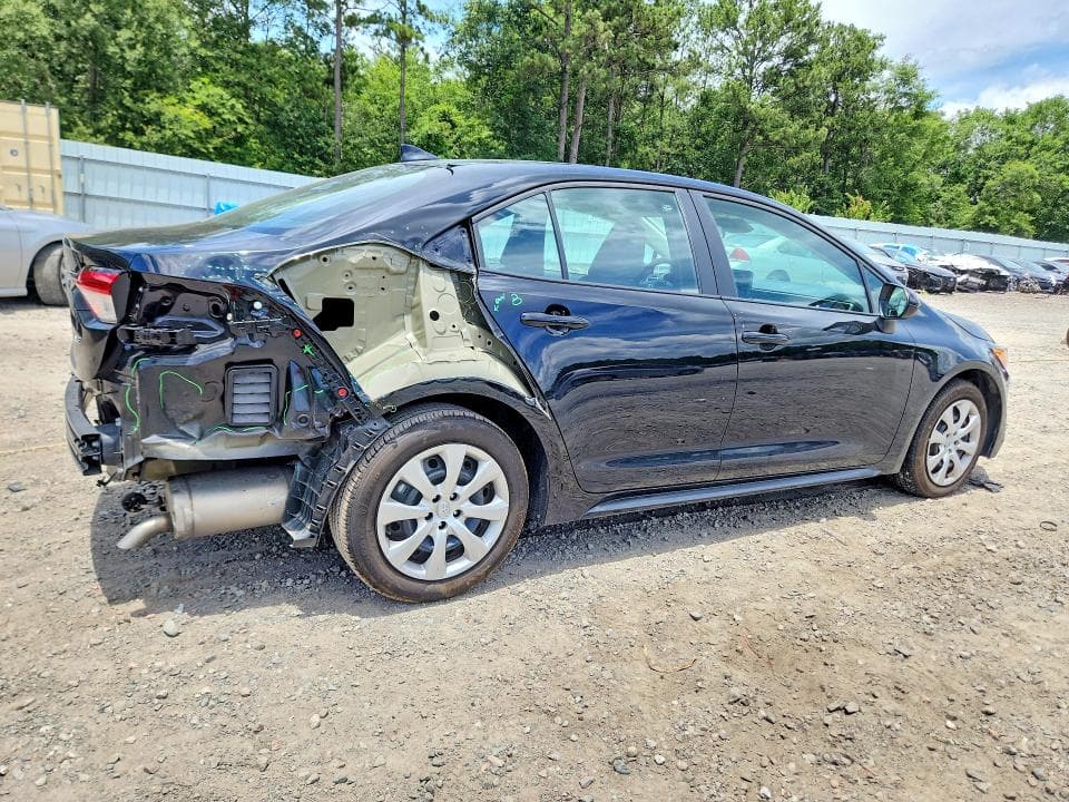 2025 TOYOTA COROLLA LE LE 3