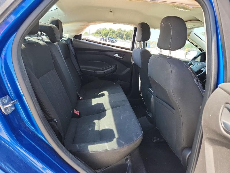 2018 FORD FOCUS SE 10