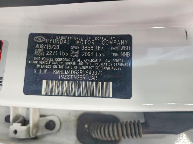 2024 HYUNDAI ELANTRA SEL 13