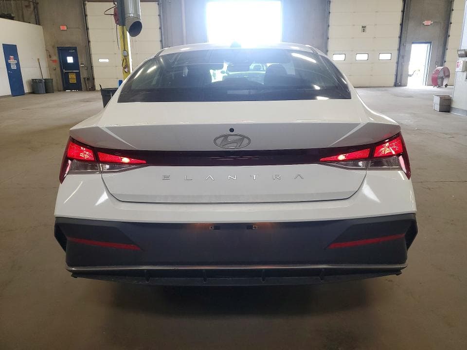 2024 HYUNDAI ELANTRA SEL 6