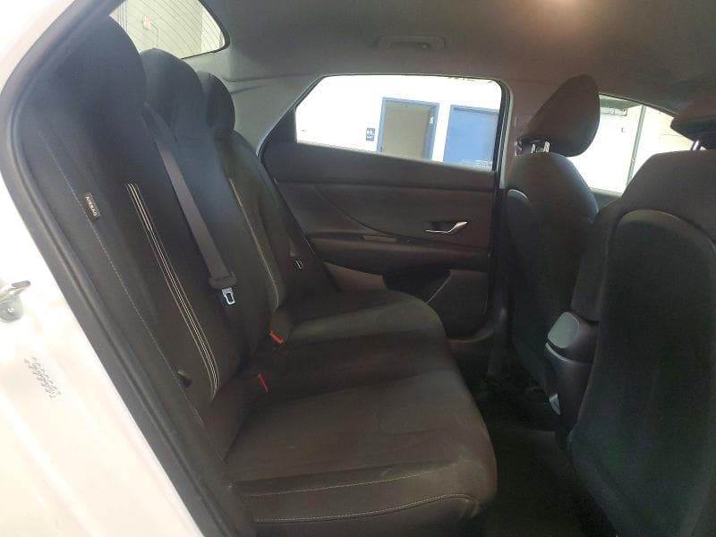 2024 HYUNDAI ELANTRA SEL 10