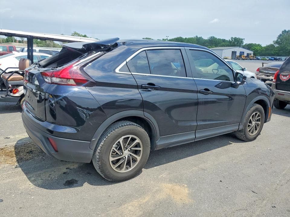 2023 MITSUBISHI ECLIPSE CROSS ES 3