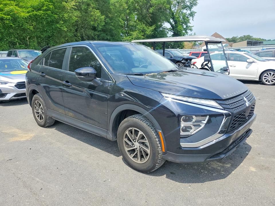 2023 MITSUBISHI ECLIPSE CROSS ES 4
