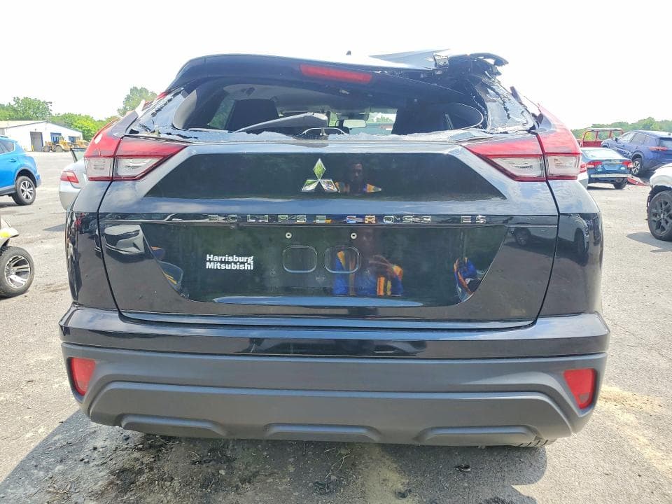 2023 MITSUBISHI ECLIPSE CROSS ES 6