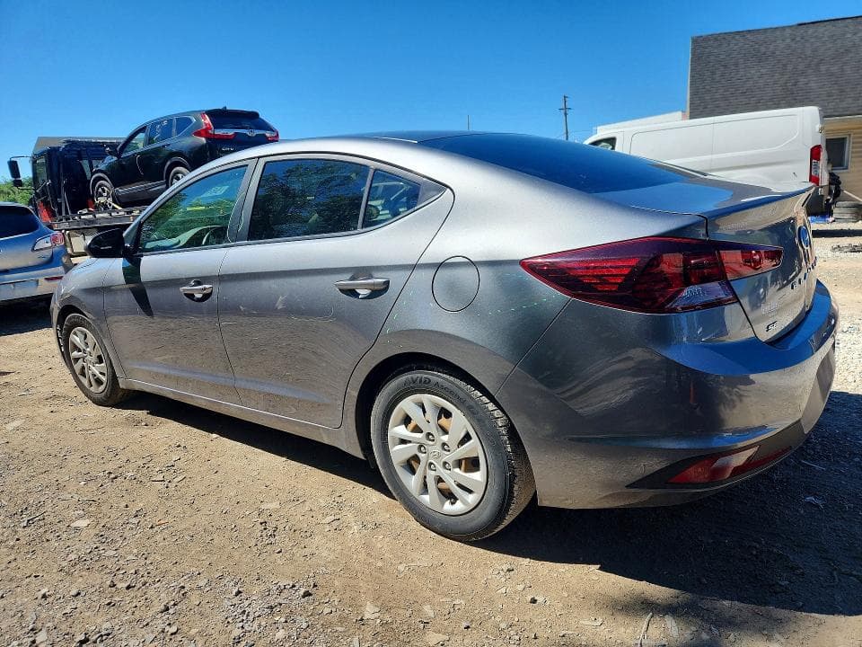 2019 HYUNDAI ELANTRA SE SE 2