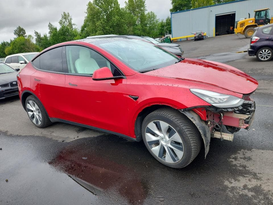 2021 TESLA MODEL Y 4