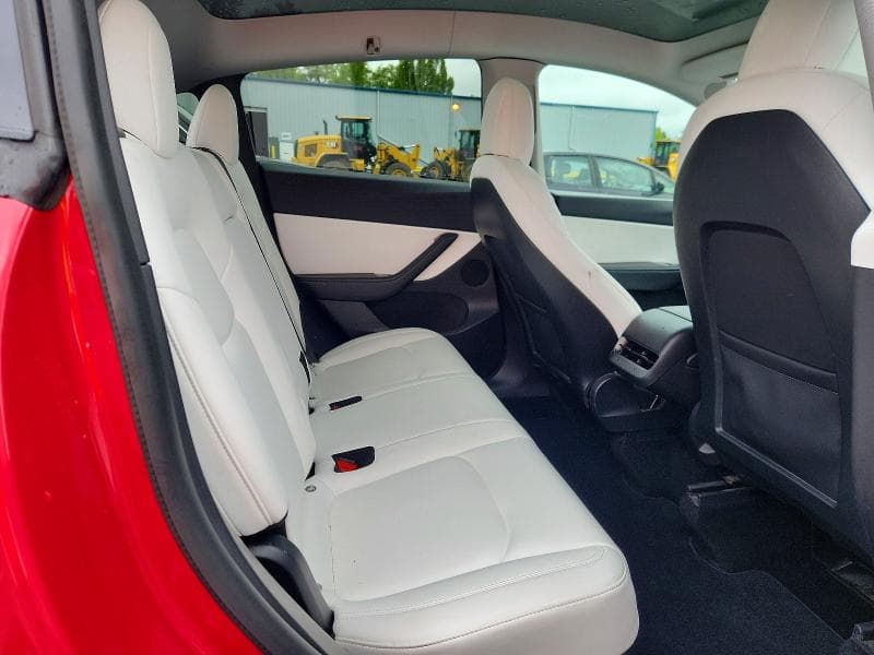 2021 TESLA MODEL Y 10