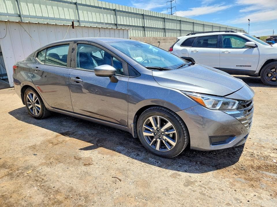 2024 NISSAN VERSA SV 4