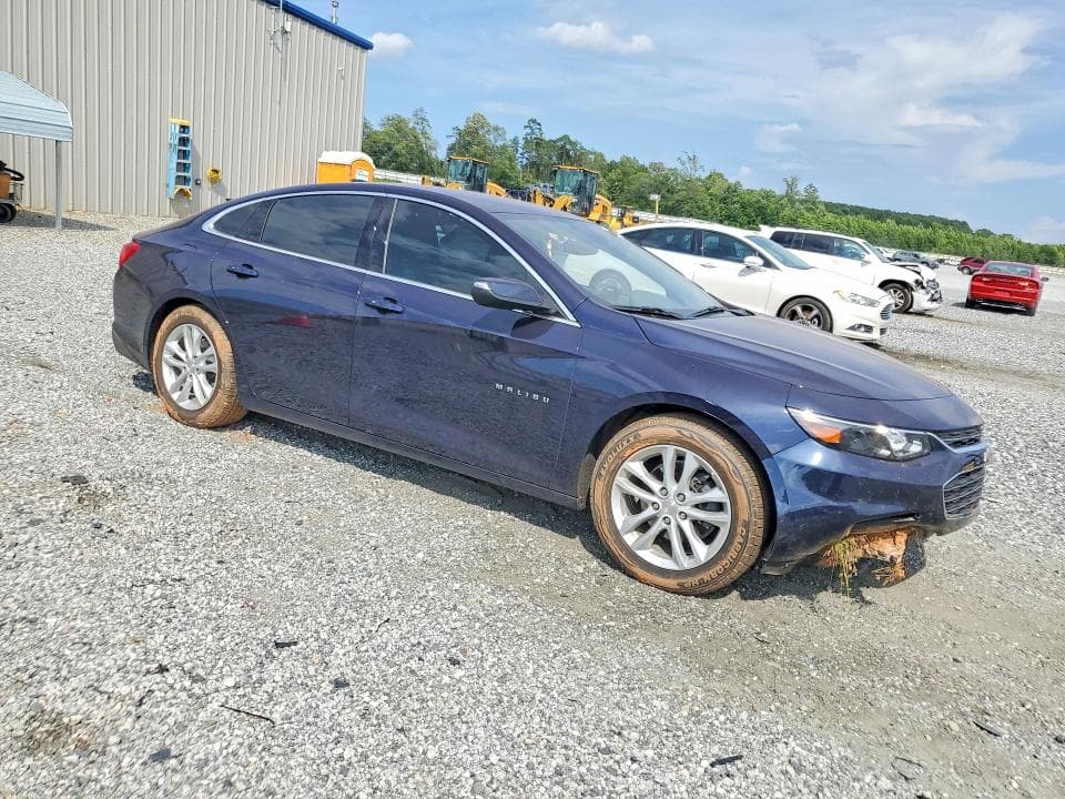 2017 CHEVROLET MALIBU LT 4