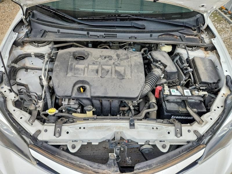 2017 TOYOTA COROLLA SE 11