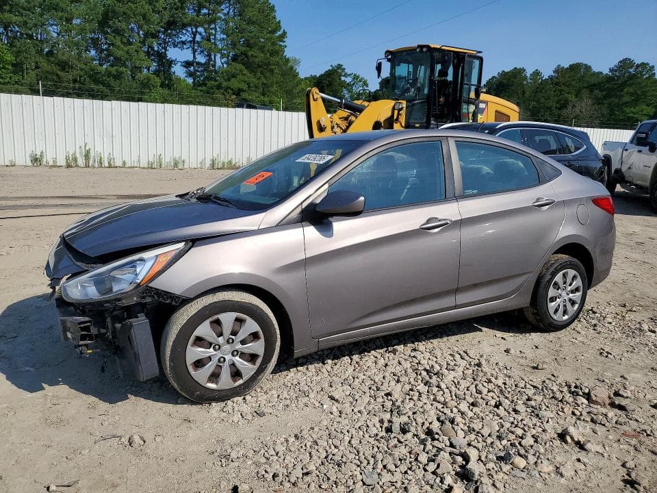 2017 HYUNDAI ACCENT SE - 1