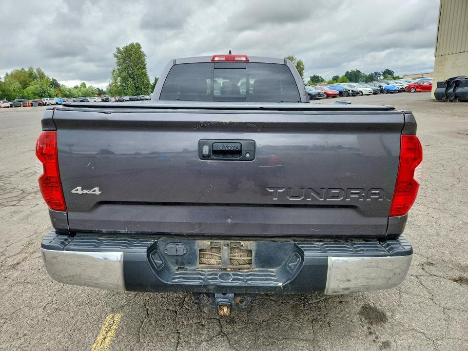 2020 TOYOTA TUNDRA SR5 SR5 6