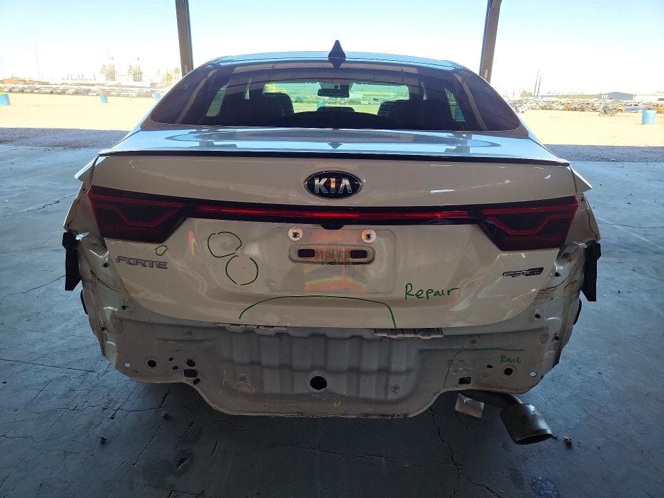 2020 KIA FORTE GT LINE 6