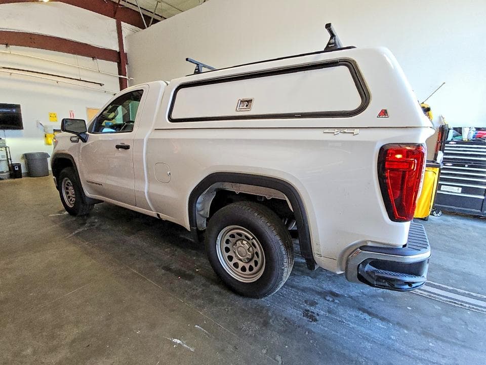 2025 GMC SIERRA K1500 2