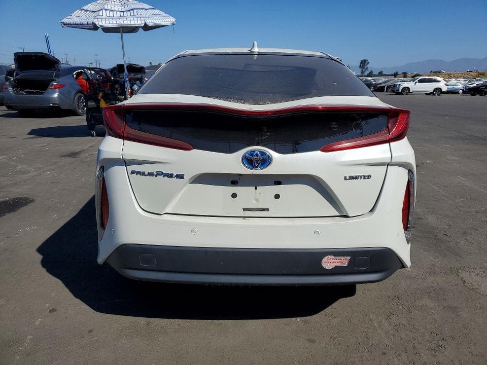 2020 TOYOTA PRIUS PRIME LIMITED 6