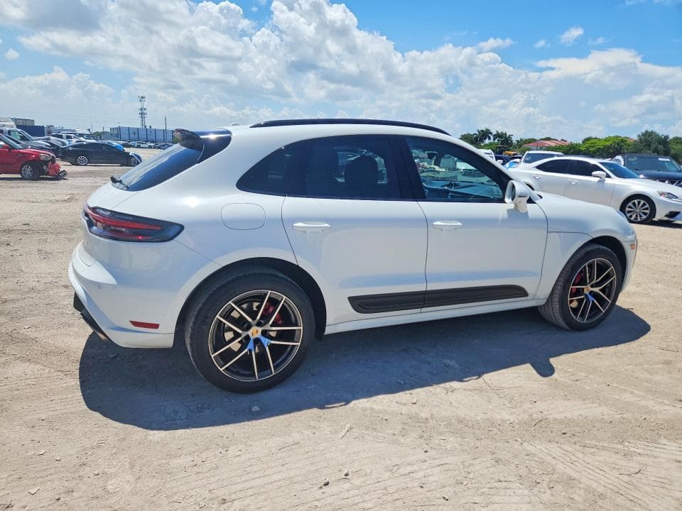 2022 PORSCHE MACAN S 3