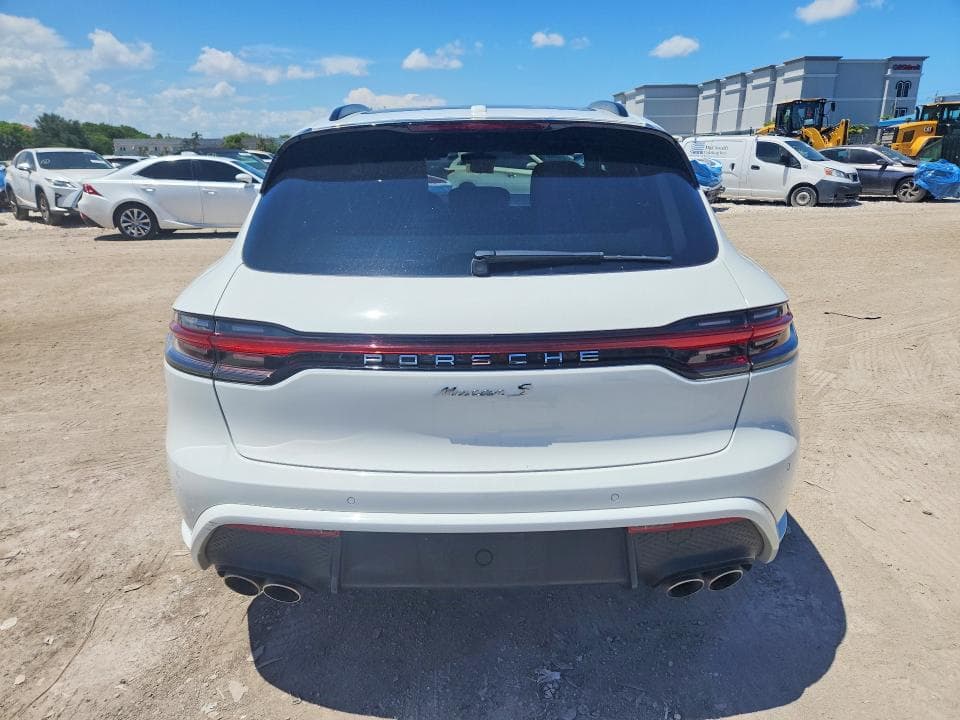 2022 PORSCHE MACAN S 6