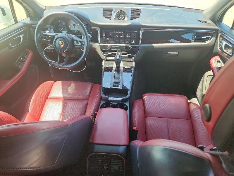2022 PORSCHE MACAN S 8