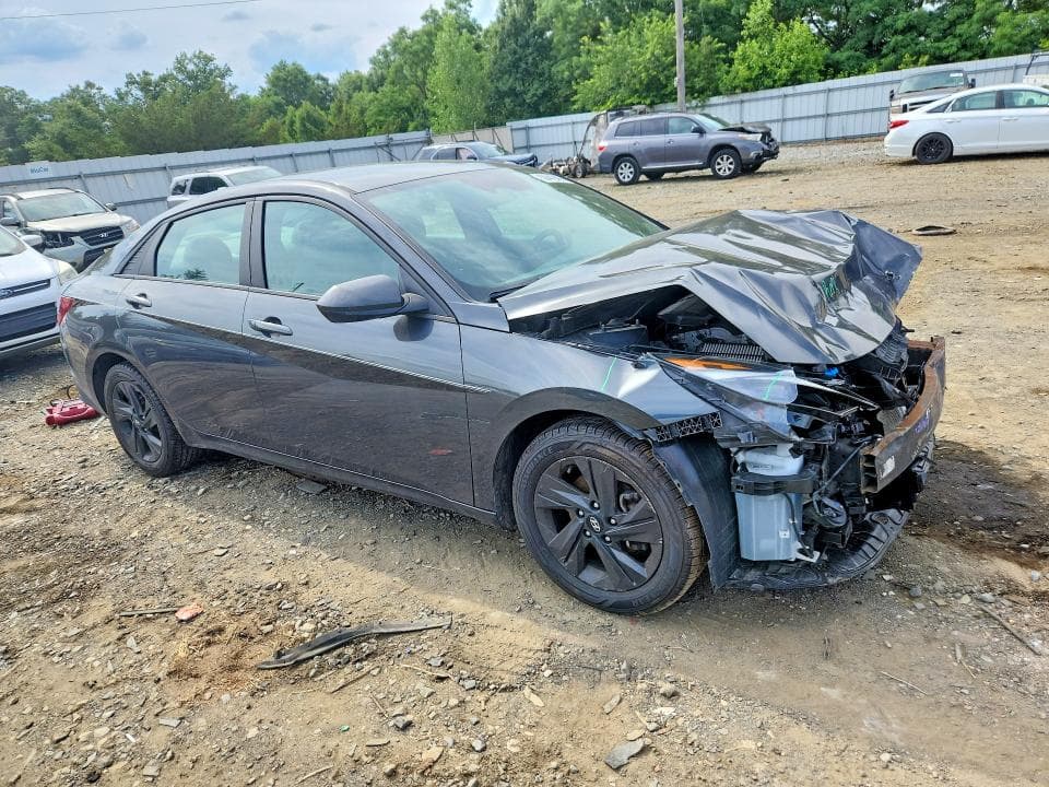 2021 HYUNDAI ELANTRA SEL 4