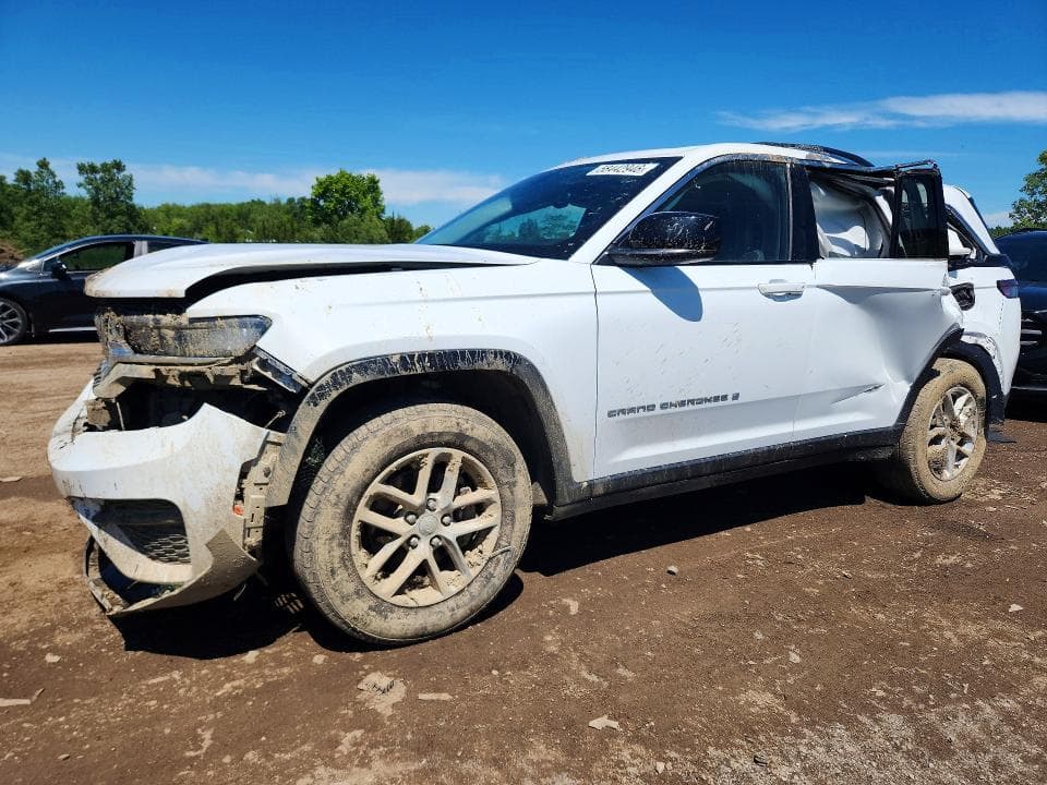 2024 JEEP GRAND CHEROKEE LAREDO - 1