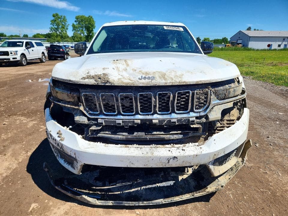 2024 JEEP GRAND CHEROKEE LAREDO 5