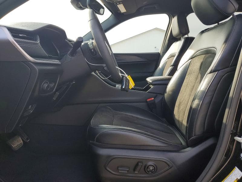 2023 JEEP GRAND CHEROKEE L LAREDO 7