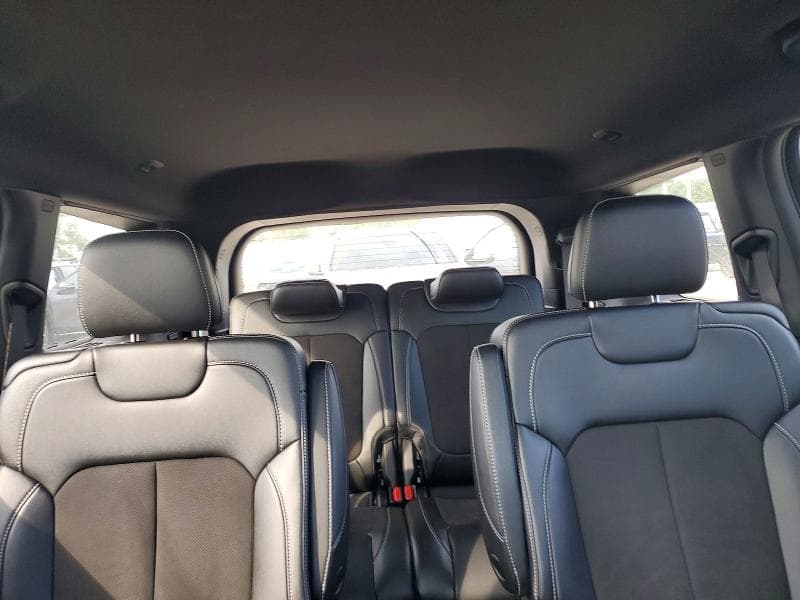 2023 JEEP GRAND CHEROKEE L LAREDO 10