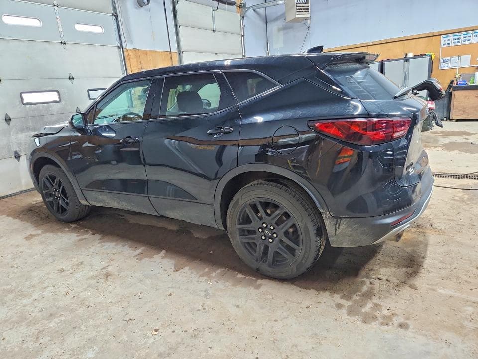 2023 CHEVROLET BLAZER 2LT 2