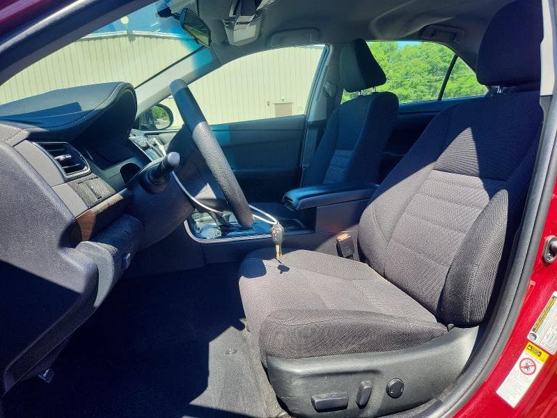 2017 TOYOTA CAMRY LE 7
