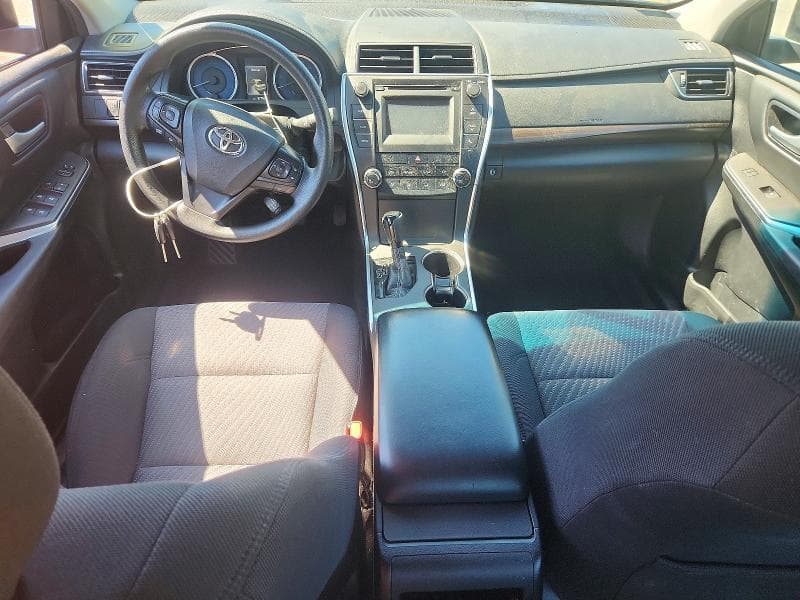 2017 TOYOTA CAMRY LE 8