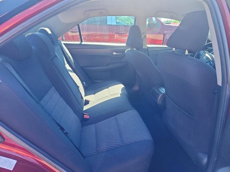 2017 TOYOTA CAMRY LE 10