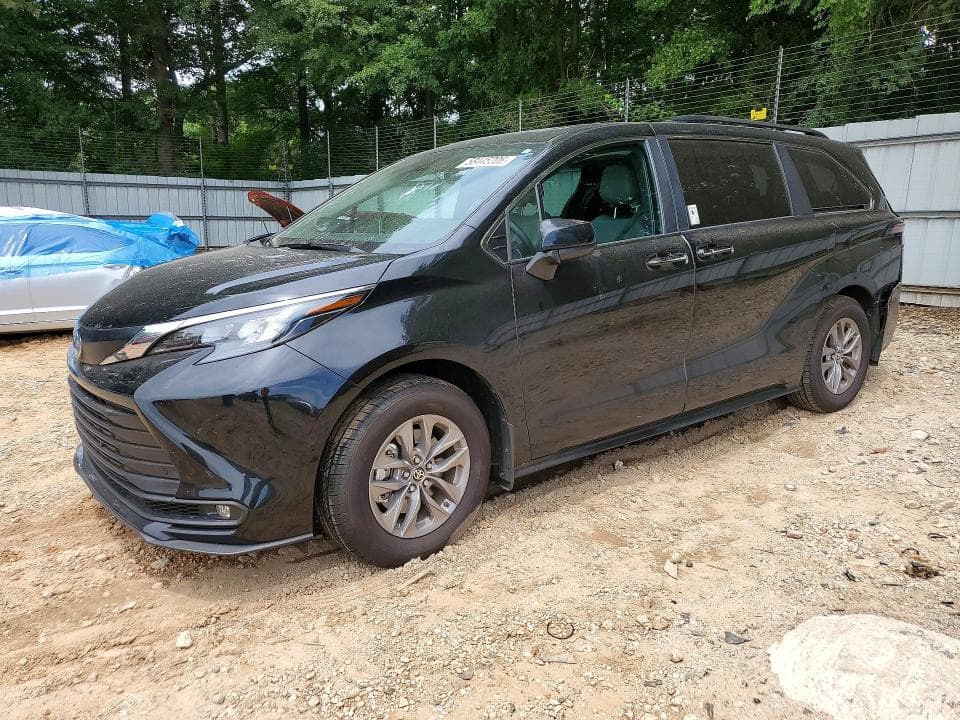 2025 TOYOTA SIENNA XLE 8-PASSENGER XLE 8-PASSENGER - 1