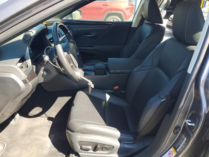 2019 LEXUS ES 300H 7