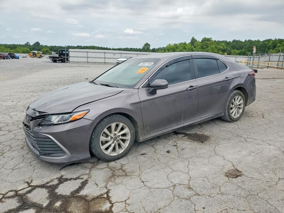 2022 TOYOTA CAMRY LE - 1