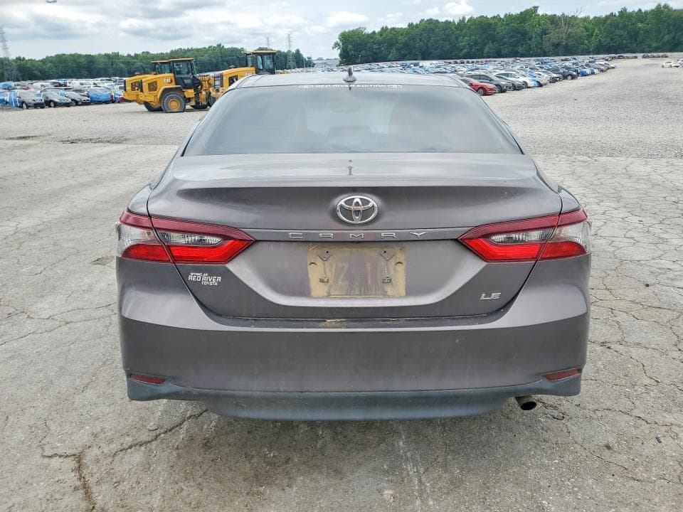 2022 TOYOTA CAMRY LE 6