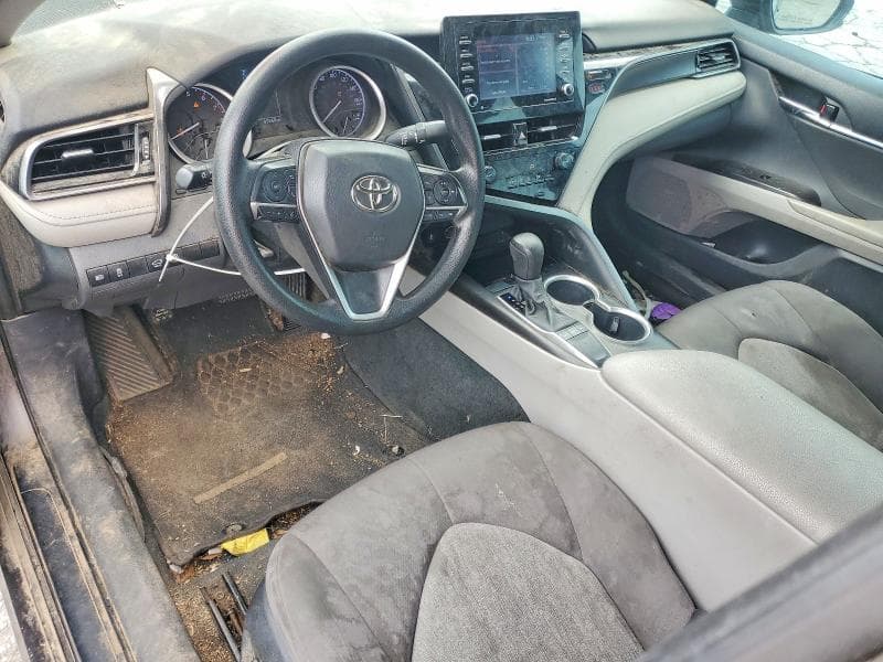 2022 TOYOTA CAMRY LE 8