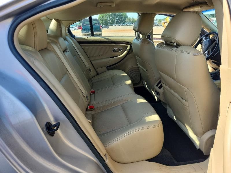 2017 FORD TAURUS LIMITED 10