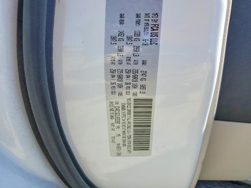 2018 CHRYSLER PACIFICA LIMITED 13