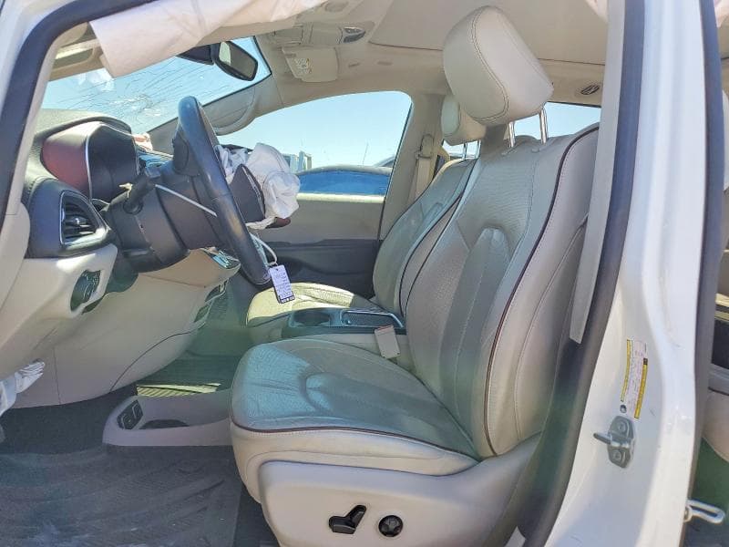 2018 CHRYSLER PACIFICA LIMITED 7
